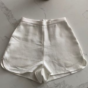 SABO SKIRT high waisted white shorts